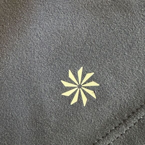 Athleta tank top Womens plus size 3X crop built in Bra D / DD conscious Purple - Picture 9 of 10